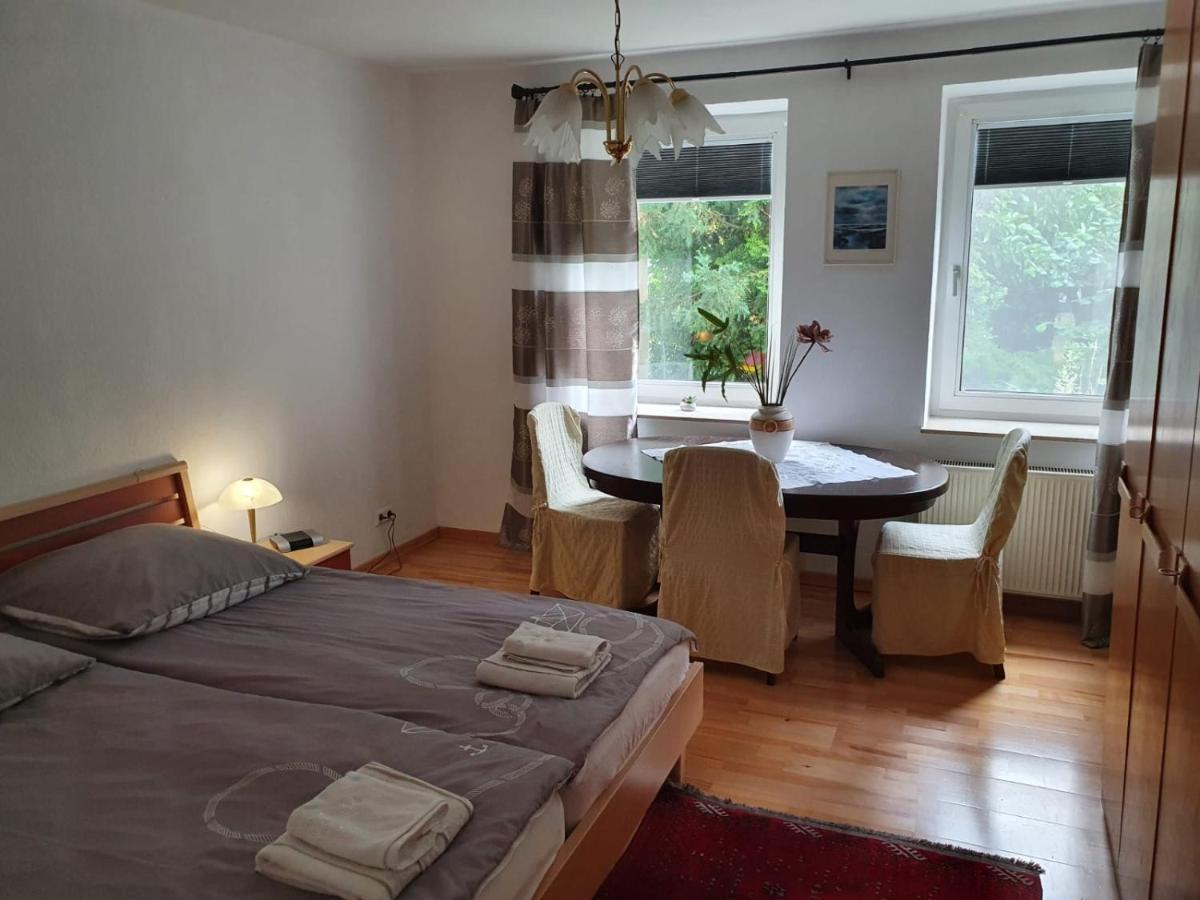 Ferienwohnung Danziger ツェレ エクステリア 写真